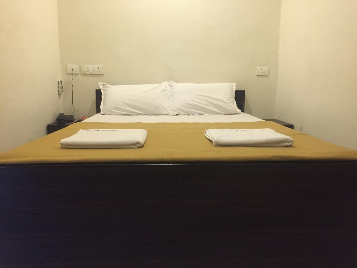 Pammal Residency Hotel 2*